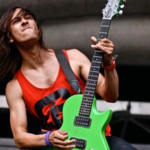 Vic Fuentes Thumbnail